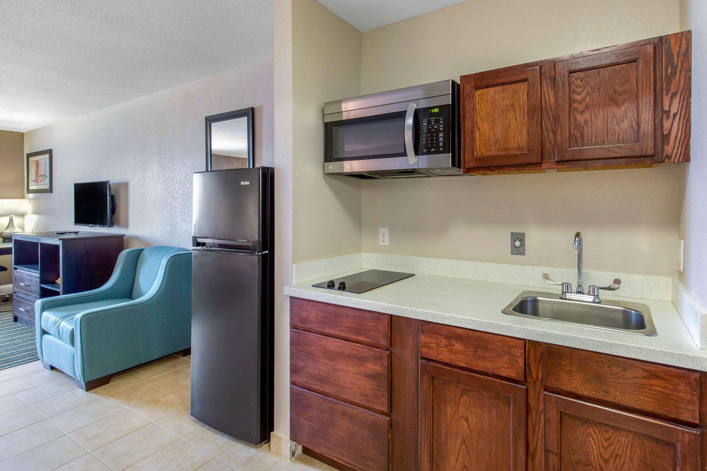 Quality Inn And Suites Port Arthur Nederland Εξωτερικό φωτογραφία