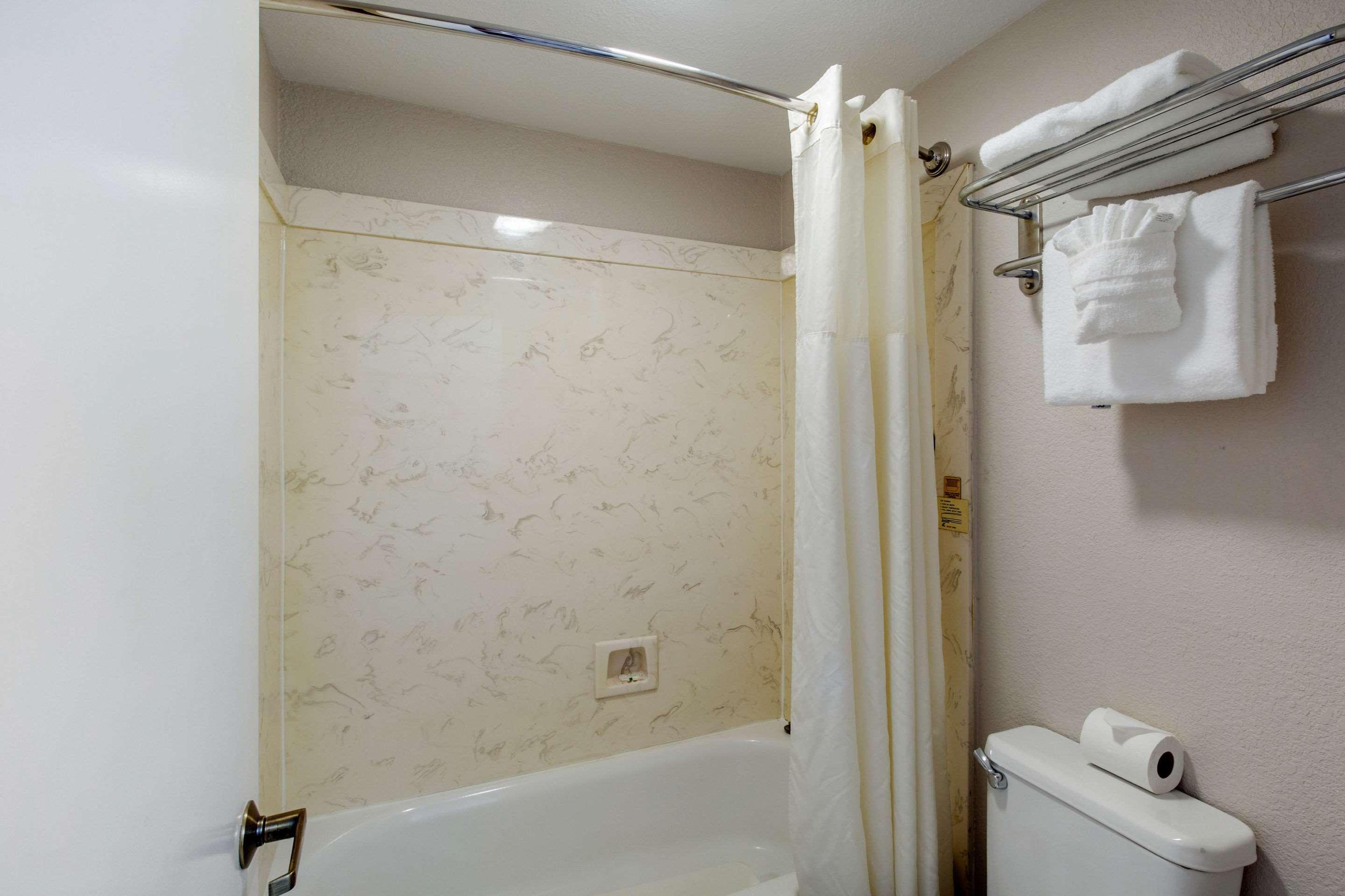 Quality Inn And Suites Port Arthur Nederland Εξωτερικό φωτογραφία